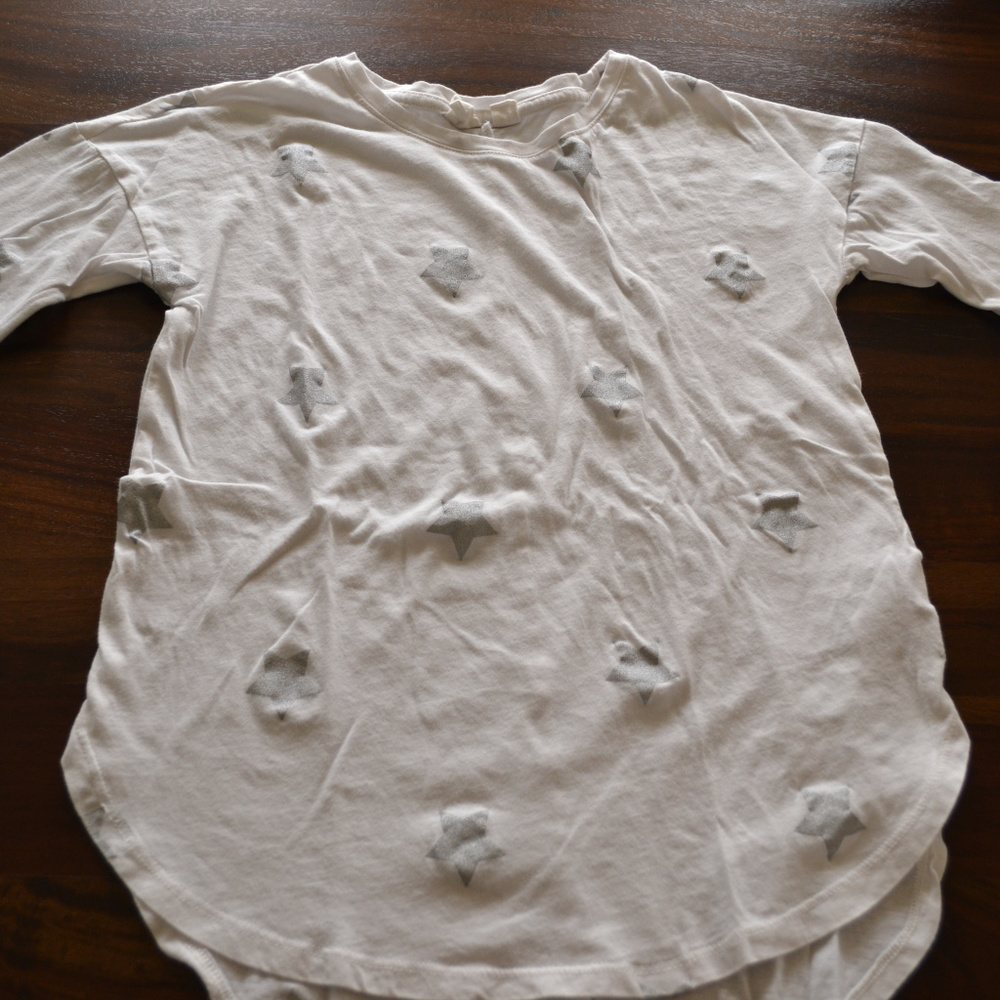 Gap long sleeve tee, lightweight, thumbholes M